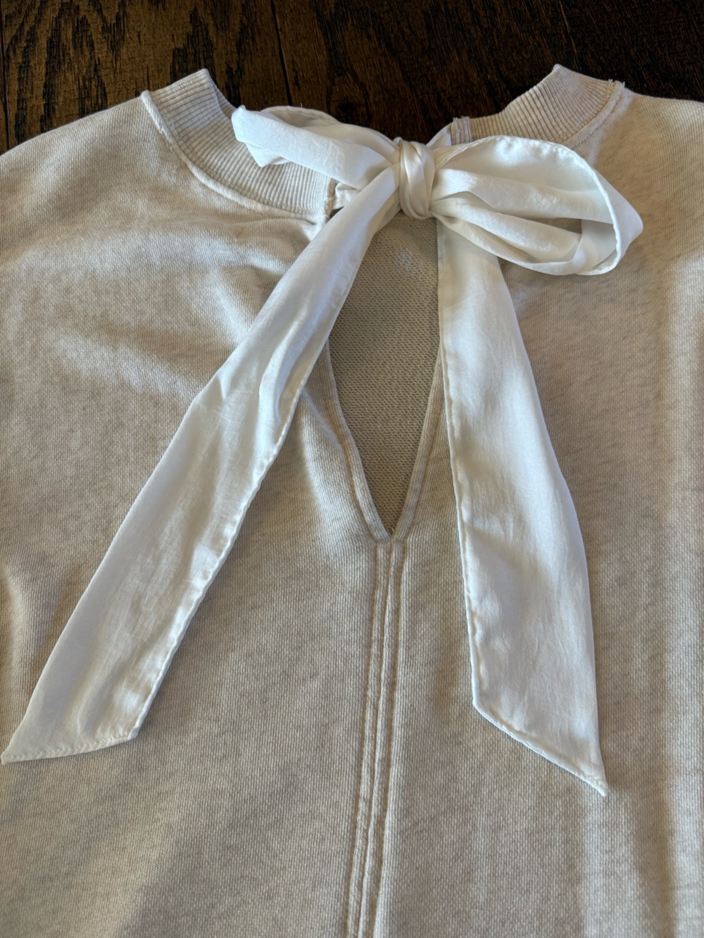 Aerie Big Chill Crewneck Sweatshirt with Bow size Womens Small - Picture 6 of 6
